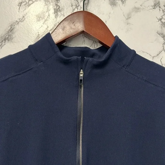 Lululemon Men's Blue Surge Warm 1/2 Zip Pullover Size M - Picture 4 of 9